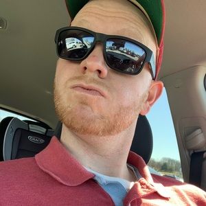 Meet your Posher, Christopher